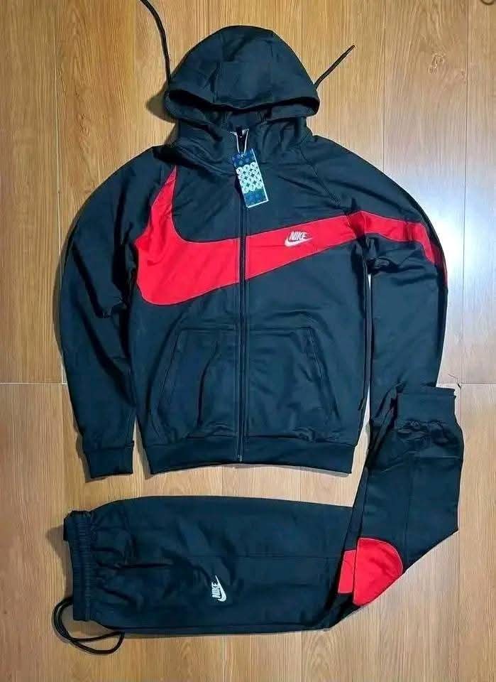 Nike Suits - Image 3
