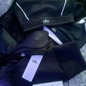 ALO Yoga Clothing