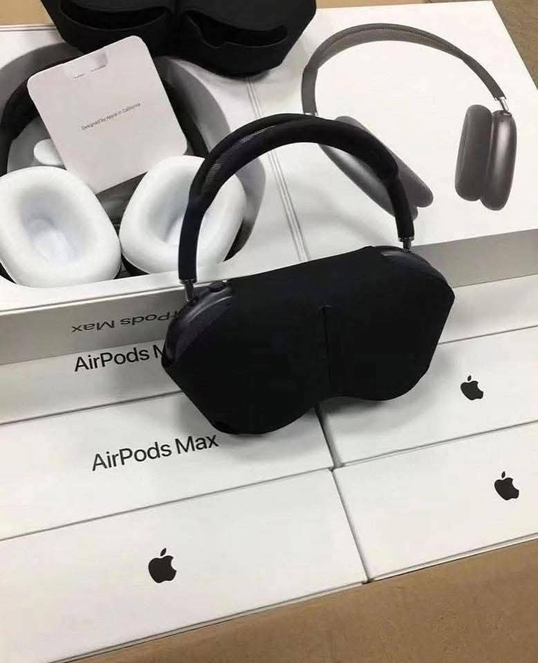 Apple AirPods Pro - Image 3