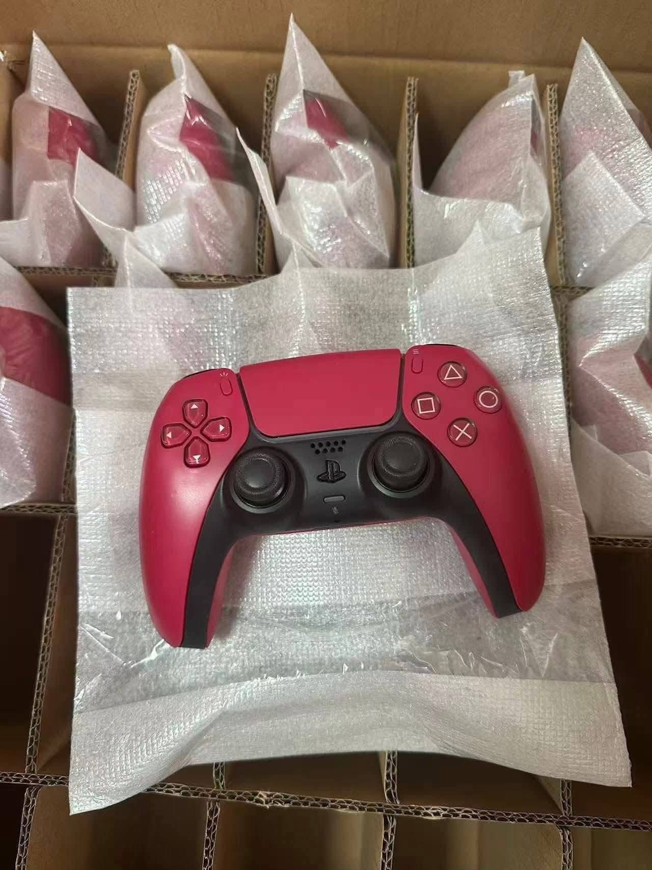 PS5 Controllers - Image 5